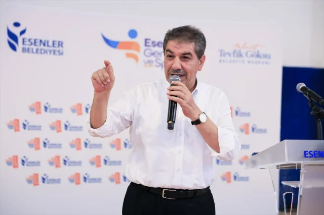 Esenler Yaz Spor Okulları Renkli Bir Kapanışla Sona Erdi