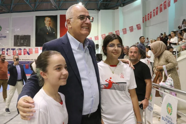 TVF Başkanı Üstündağ'dan Malatya'da Anlamlı Destek