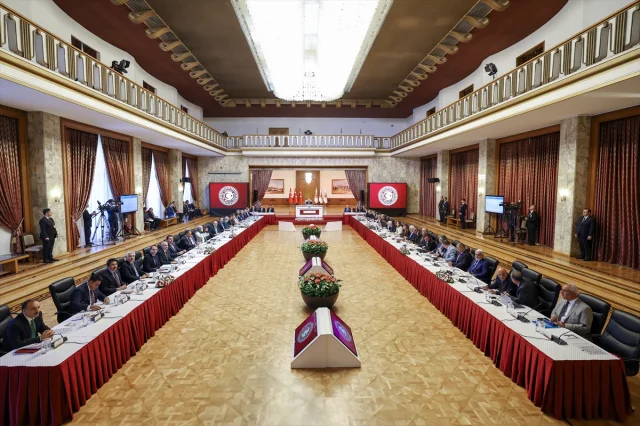 Milli Dayanışma ve Demokrasi Komisyonu'nun Kararları Gündemde