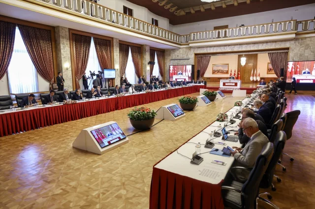 Milli Dayanışma ve Demokrasi Komisyonu'nun Kararları Gündemde
