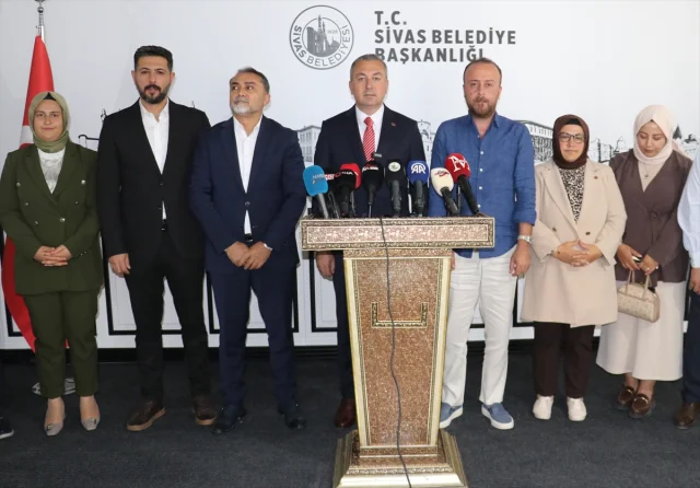 Özbelsan AŞ'nin Büyük Desteği: Sivasspor'a Sponsorluk ve 40...