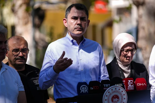 Balıkesir Depremine Hızlı Müdahale Devam Ediyor