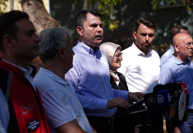 Balıkesir Depremine Hızlı Müdahale Devam Ediyor