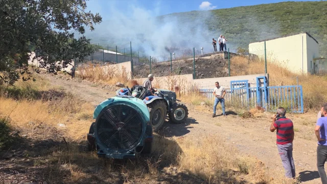 Bursa'nın Orhangazi İlçesinde Çıkan Yangın Kontrol Altına Alındı