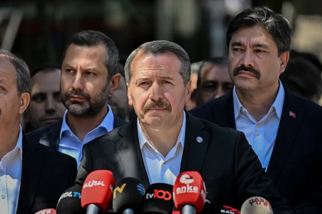 Memur ve İşveren Arasındaki Zam Görüşmelerinde Gerginlik Büy...