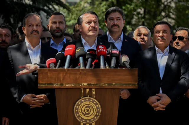 Memur ve İşveren Arasındaki Zam Görüşmelerinde Gerginlik Büyüyor