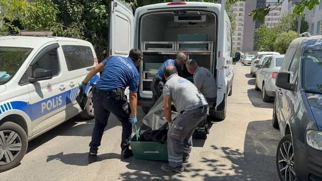 Antalya'da Yaşayan Rus Vatandaş Evinde Ölü Bulundu
