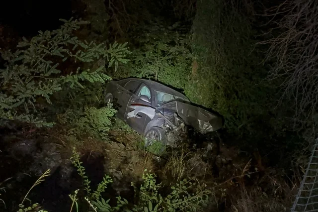 Sarıyer'de Şok Kaza: Çarpışan Araçlar Ormanlık Alana Uçtu