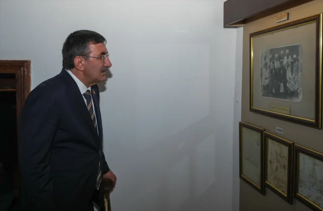 Hacı Bektaş Veli'nin Evrensel Mesajları Bugün de Yol Gösteriyor