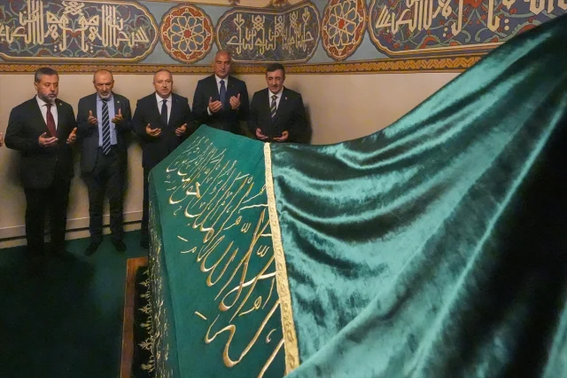 Hacı Bektaş Veli'nin Evrensel Mesajları Bugün de Yol Gösteriyor