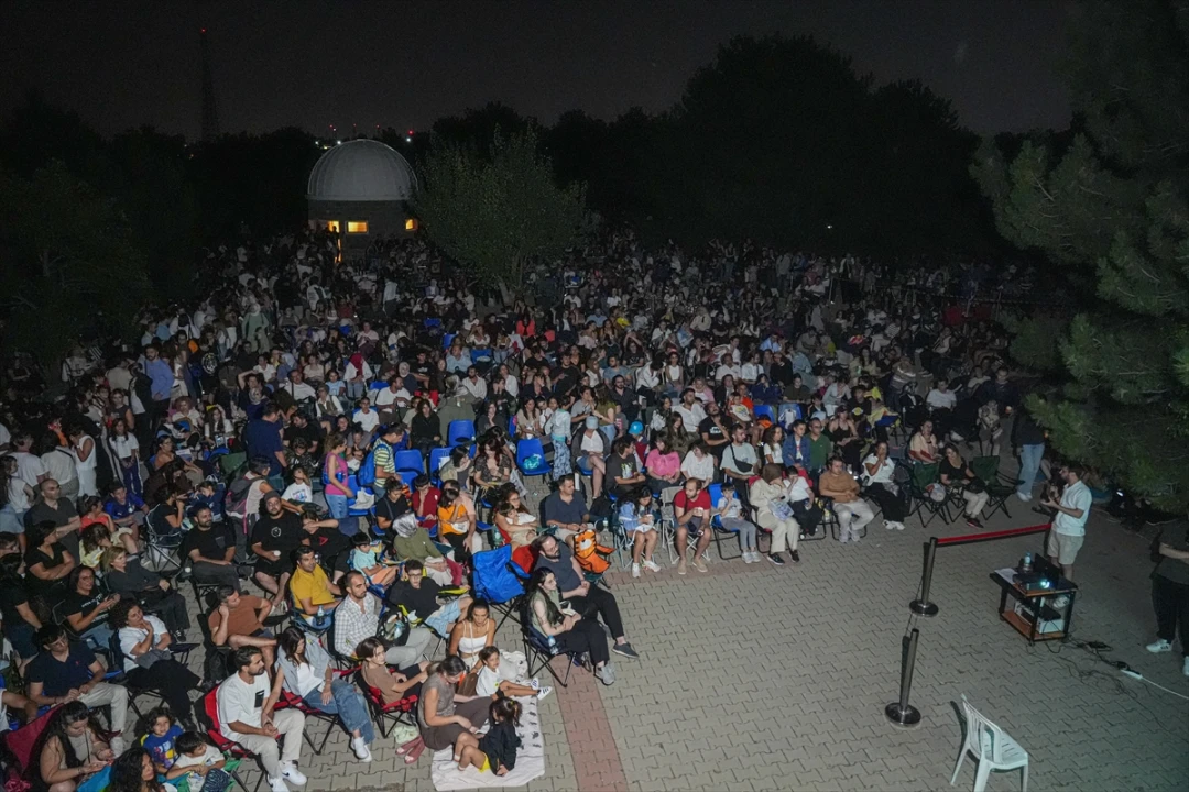 Ankara'da Astronomi Meraklıları Gökyüzü Şöleni İçin Buluştu