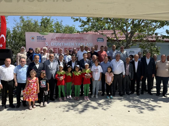 Alaçam'da Çilek Festivali Coşkusu Üretim Hedeflerini Büyütüyor