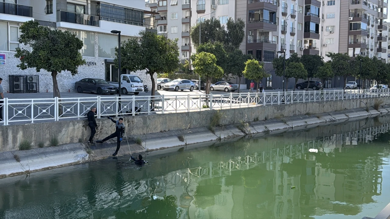 Adana'da Serinlemek İçin Sulama Kanalına Giren Genç Hayatını Kaybetti