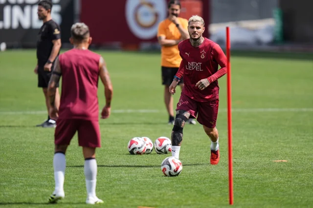 Galatasaray, Karagümrük Maçı Öncesi Son Rötuşları Yapıyor