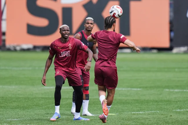 Galatasaray, Karagümrük Maçı Öncesi Son Rötuşları Yapıyor