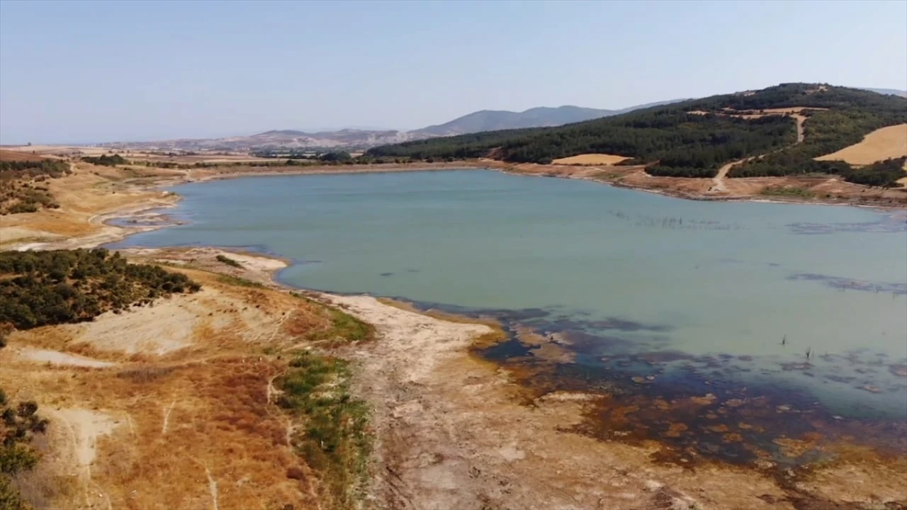 Tekirdağ'da Kuraklık Alarmı: Yazır Göleti'nin Suyunda Tehlikeli Düşüş