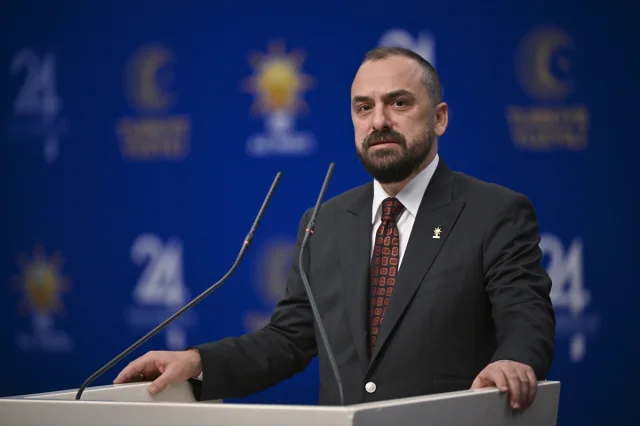 AK Parti'nin 24 Yıllık Siyasi Yolculuğu