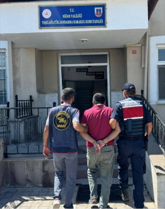 Niğde'de Uzun Süredir Aranan Hükümlü Jandarma Operasyonuyla Yakalandı