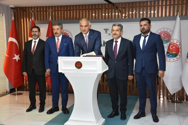 Kültür ve Turizm Bakanı Şırnak'ta Kültürel Hamleleri Müjdeledi