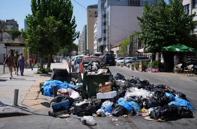 İzmir'in Çöp Sorunu Büyüyor: Tepkiler Artıyor