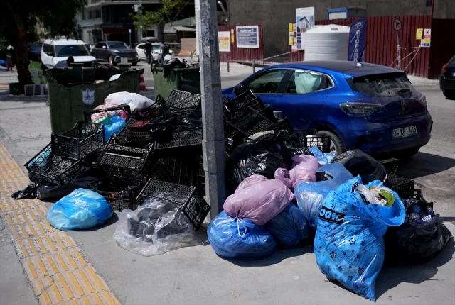 İzmir'in Çöp Sorunu Büyüyor: Tepkiler Artıyor