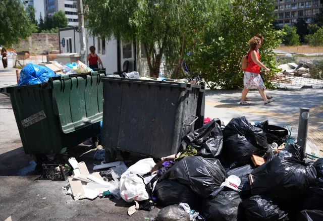 İzmir'in Çöp Sorunu Büyüyor: Tepkiler Artıyor