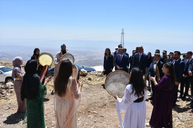 Bakan Ersoy'dan Cudi Dağı'nda Tarih ve Doğa Ziyareti