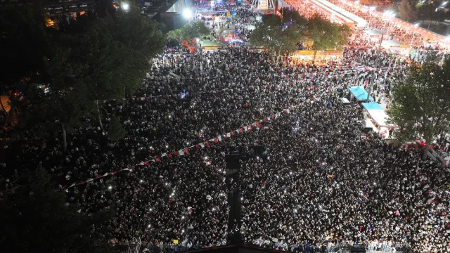 Kahramanmaraş'ta Uluslararası Geleneksel Ağustos Fuarı'na Rekor Ziyaretçi İlgisi