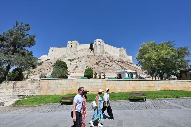 Gaziantep'te Kavurucu Sıcaklarla Baş Etme Yöntemleri Çeşitleniyor
