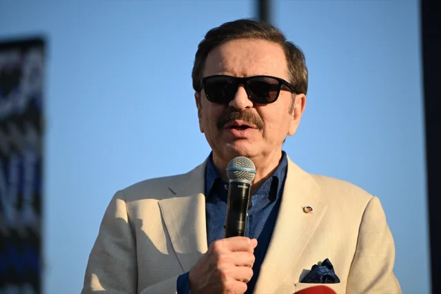 Rifat Hisarcıklıoğlu Düzce'de İş Dünyasına Seslendi