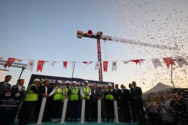 Rifat Hisarcıklıoğlu Düzce'de İş Dünyasına Seslendi