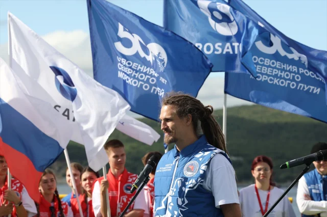 Türkiye'den Katılımla Rosatom'un Bilgi Buzkıranı Seferi Başladı