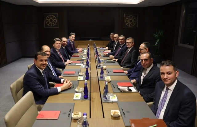 Adalet Bakanı ve İletişim Başkanı Dijitalleşme Üzerine Görüştü