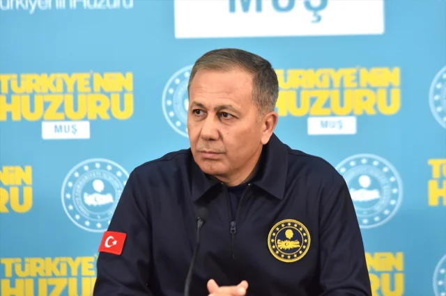 İçişleri Bakanı Yerlikaya Muş'ta Güvenlik ve Uyuşturucu İle Mücadelede Kararlılık Mesajı Verdi