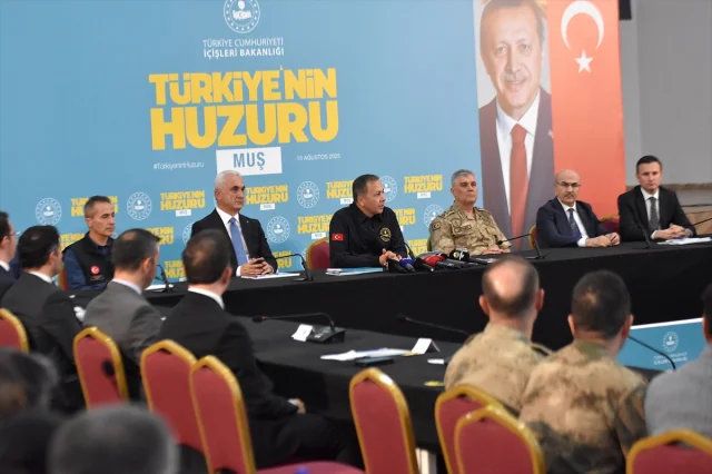 İçişleri Bakanı Yerlikaya Muş'ta Güvenlik ve Uyuşturucu İle Mücadelede Kararlılık Mesajı Verdi