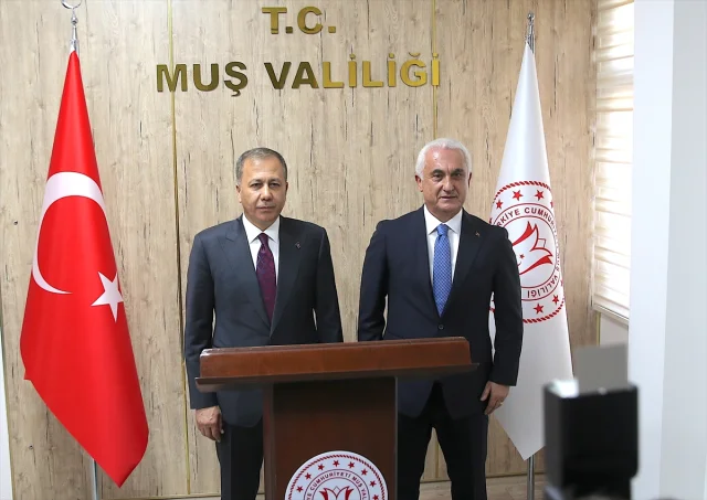 İçişleri Bakanı Yerlikaya Muş'ta Güvenlik ve Uyuşturucu İle Mücadelede Kararlılık Mesajı Verdi