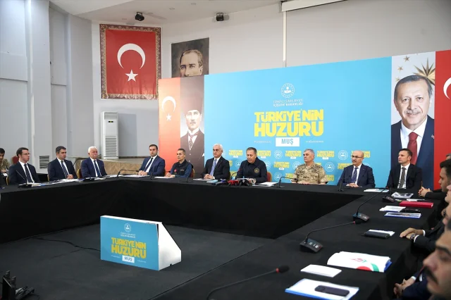 İçişleri Bakanı Yerlikaya Muş'ta Güvenlik ve Uyuşturucu İle Mücadelede Kararlılık Mesajı Verdi
