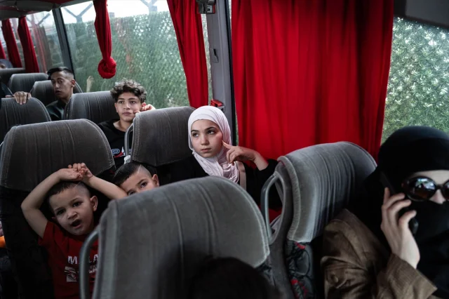 Suriye'ye Dönüş Yolculuğu: Suriyeliler 8 Yıl Sonra Neler Söylüyor?
