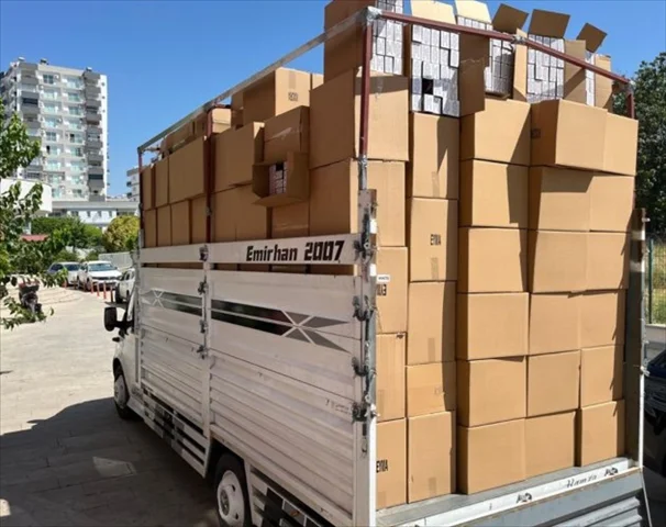 Adana'da Dev Operasyon: Milyonlarca Kaçak Makaron Ele Geçirildi