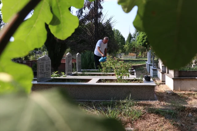 Marmara Depremi'nin İzlerini Sırtında Taşıyan Adamın Hikayesi: Alaattin Elma