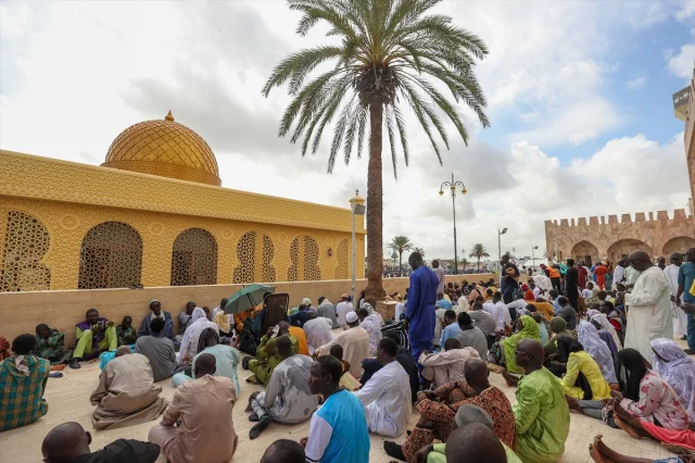 Senegal'de Milyonlar "Büyük Magal" İçin Toplandı: Dev Anma Etkinliği