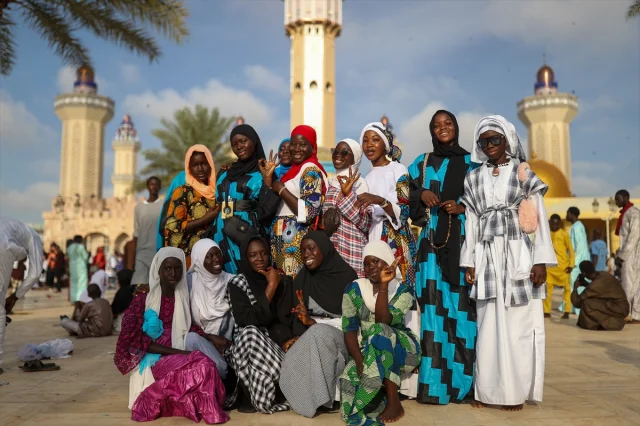 Senegal'de Milyonlar "Büyük Magal" İçin Toplandı: Dev Anma Etkinliği