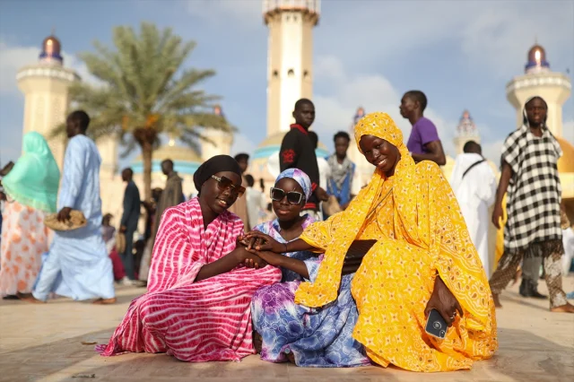 Senegal'de Milyonlar "Büyük Magal" İçin Toplandı: Dev Anma Etkinliği