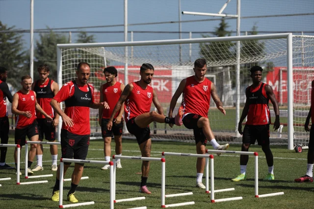Samsunspor Transferlere Hız Verdi Rekabet Kızışıyor