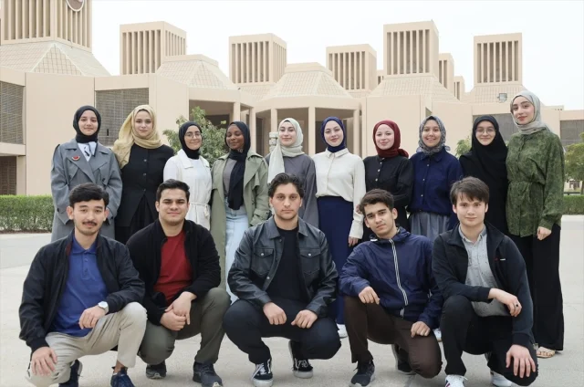 Türk Öğrencilere Katar'da Eğitim Fırsatı: Maarif Vakfı'ndan...