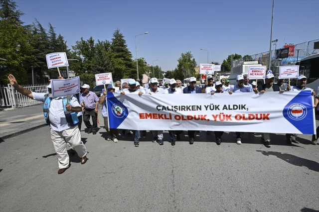Memur Sendikaları Zam Görüşmelerinde Tepkili