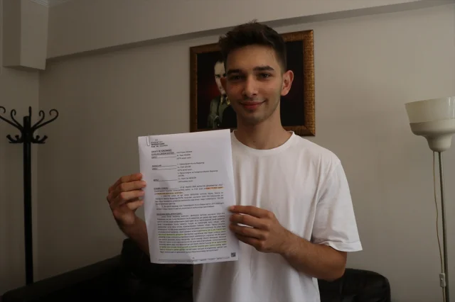 Hukuk Fakültesine Giriş İçin Kazandığı Davayla Dikkat Çeken Genç