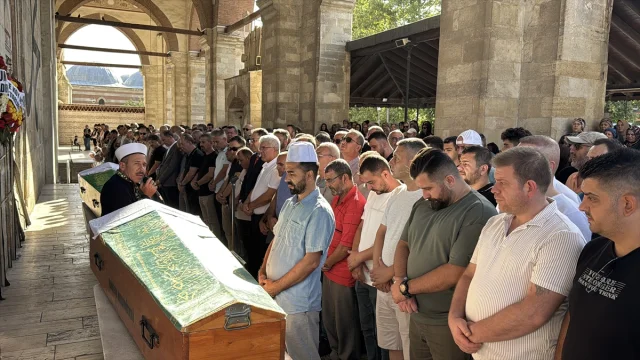 Çanakkale'de Feci Kaza: 6 Kişinin Hayatını Kaybettiği Facianın Detayları
