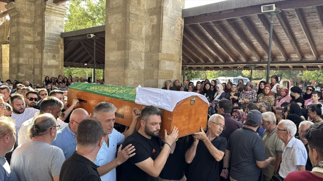 Çanakkale'de Feci Kaza: 6 Kişinin Hayatını Kaybettiği Facianın Detayları