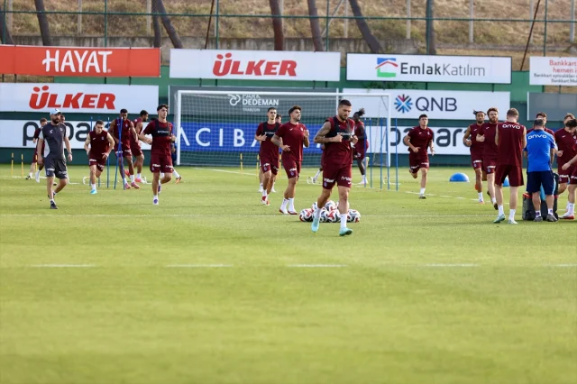Trabzonspor Kasımpaşa Maçına Hazırlanırken Sürpriz Gelişmeler Yaşandı